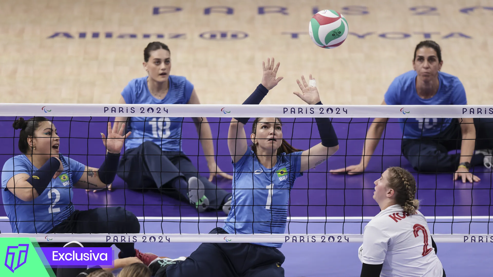 Paralimpíadas: auxiliar técnica do vôlei sentado feminino lamenta perda de pódio do Brasil