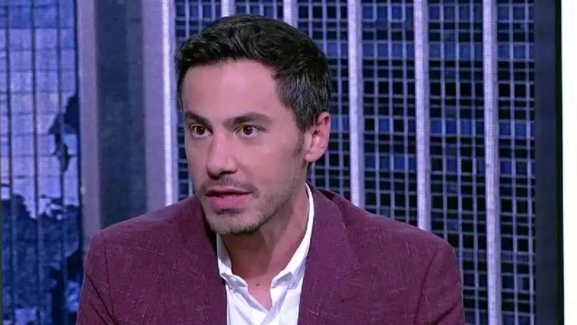 Jornalista aponta diferença de comportamento das torcidas de Flamengo e Palmeiras