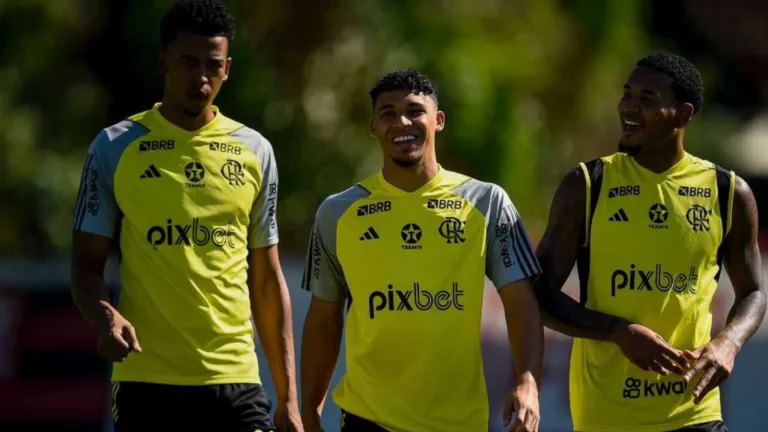 Juca Kfouri detona jogador do Flamengo após derrota na Libertadores: “Beira o absurdo” 