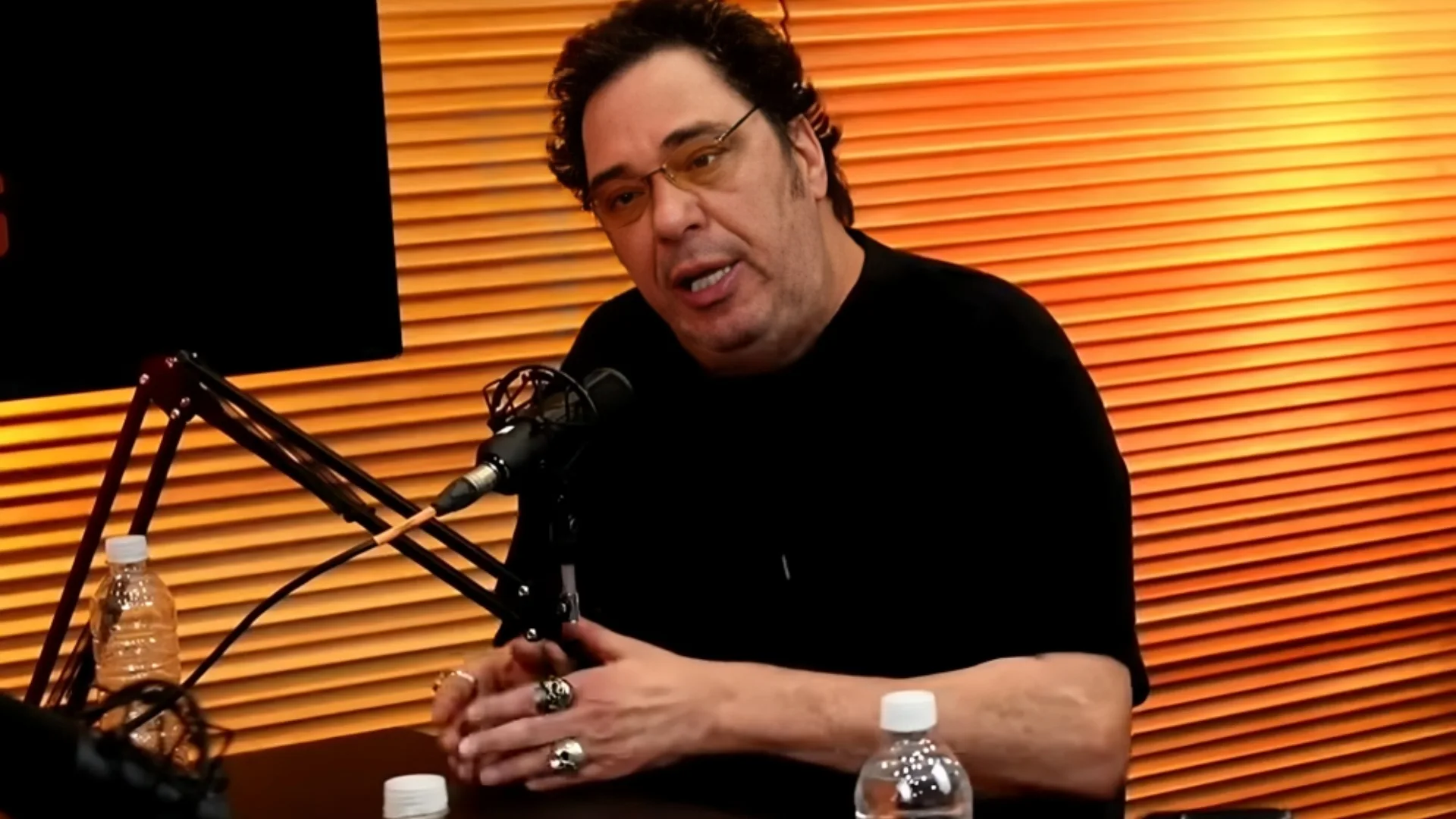 Casagrande aprova saídas no Palmeiras: “Precisa abrir mão”