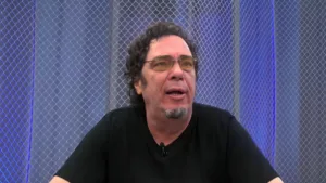 Casagrande vê time “renascendo” no Brasil hoje após reforços