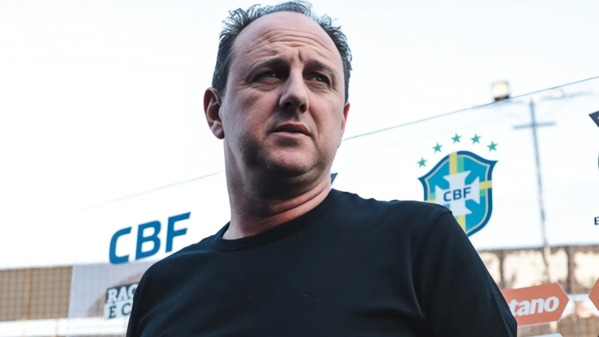 Ceni elege time que renasceu no Brasileirão Série A: “Está subindo”