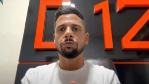 Cicinho aponta resultado para São Paulo x Corinthians no Brasileirão