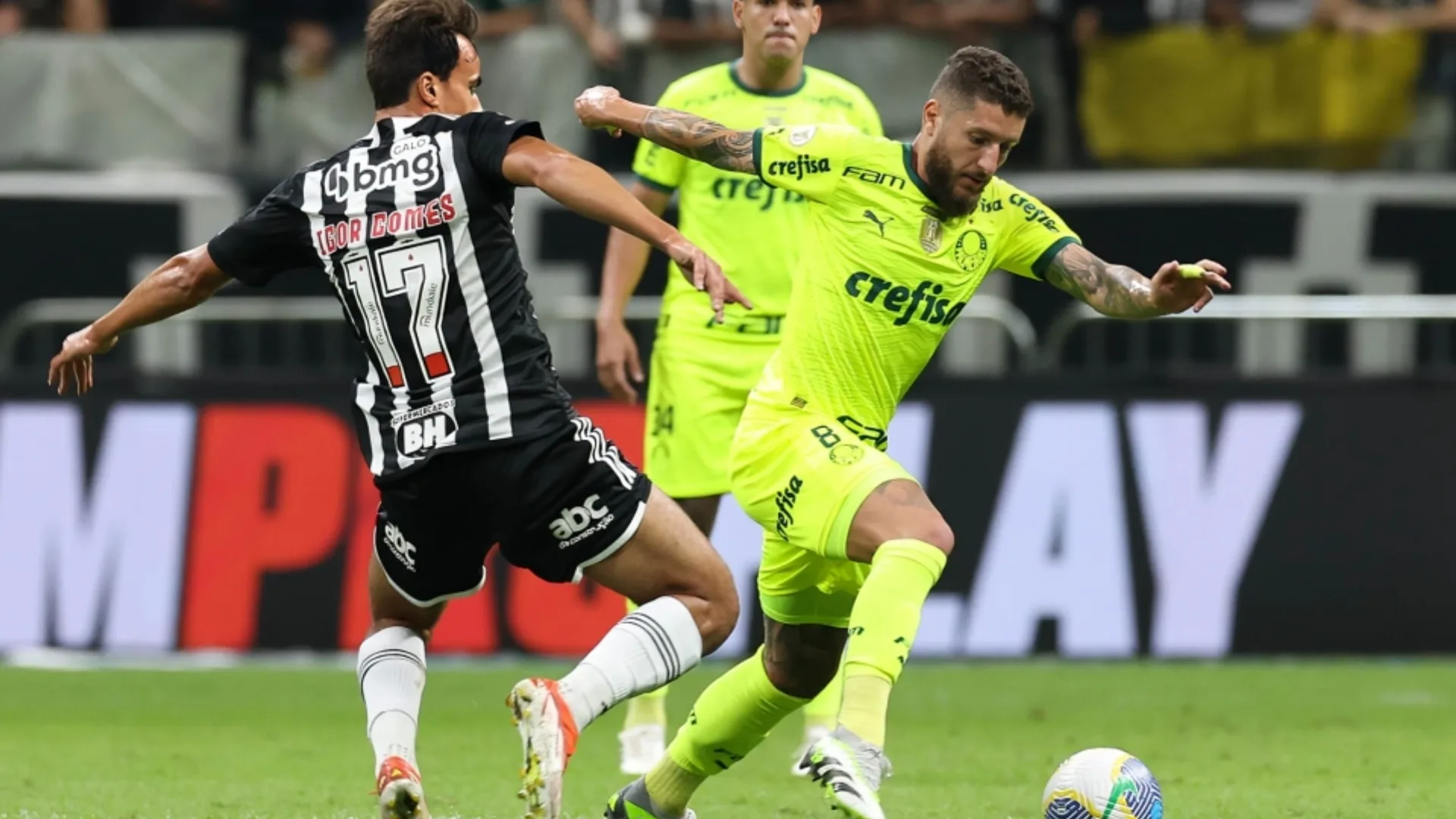 Cicinho define resultado de Palmeiras x Atlético-MG no Brasileirão