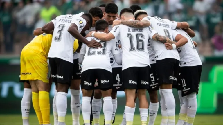 Gil não pipoca e diz jogador do Corinthians que não tem o perfil do clube