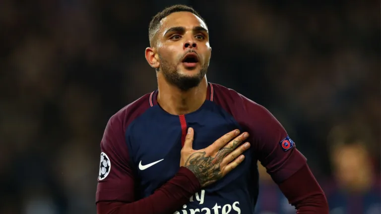 Corinthians recebe oferta de Kurzawa, ex-PSG, e avalia contratação