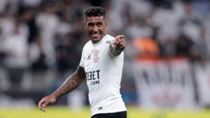 Paulinho aponta ‘segredo’ para jogar bem no Corinthians: “Sem isso, garanto que não joga”