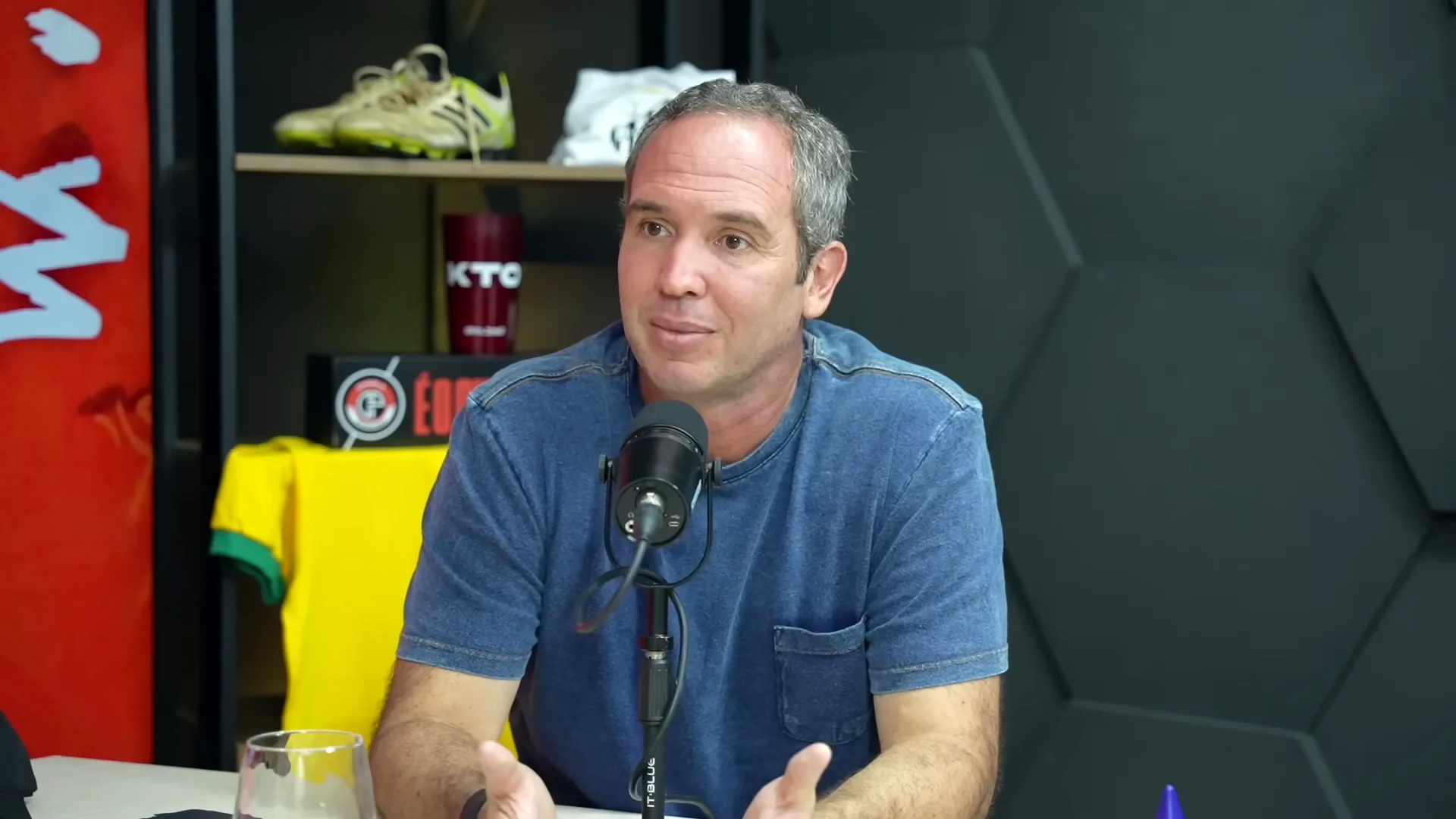 Caio Ribeiro se derrete por meia do Brasileirão Série A: “Joga demais”