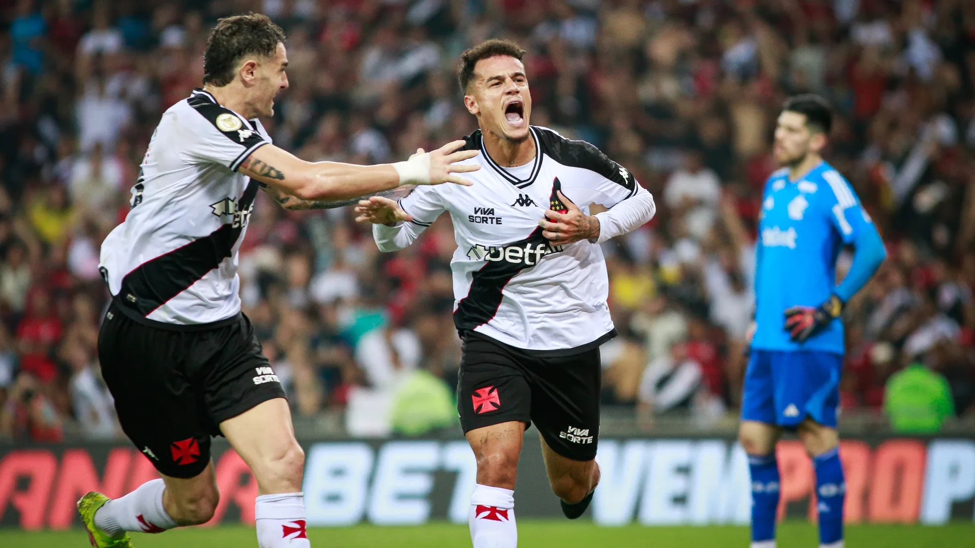 Memes do Brasileirão: Coutinho em Flamengo x Vasco, Corinthians no Z-4 e mais da 26ª rodada