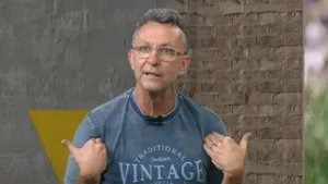 Craque Neto indica time histórico que é maior do que o Flamengo hoje