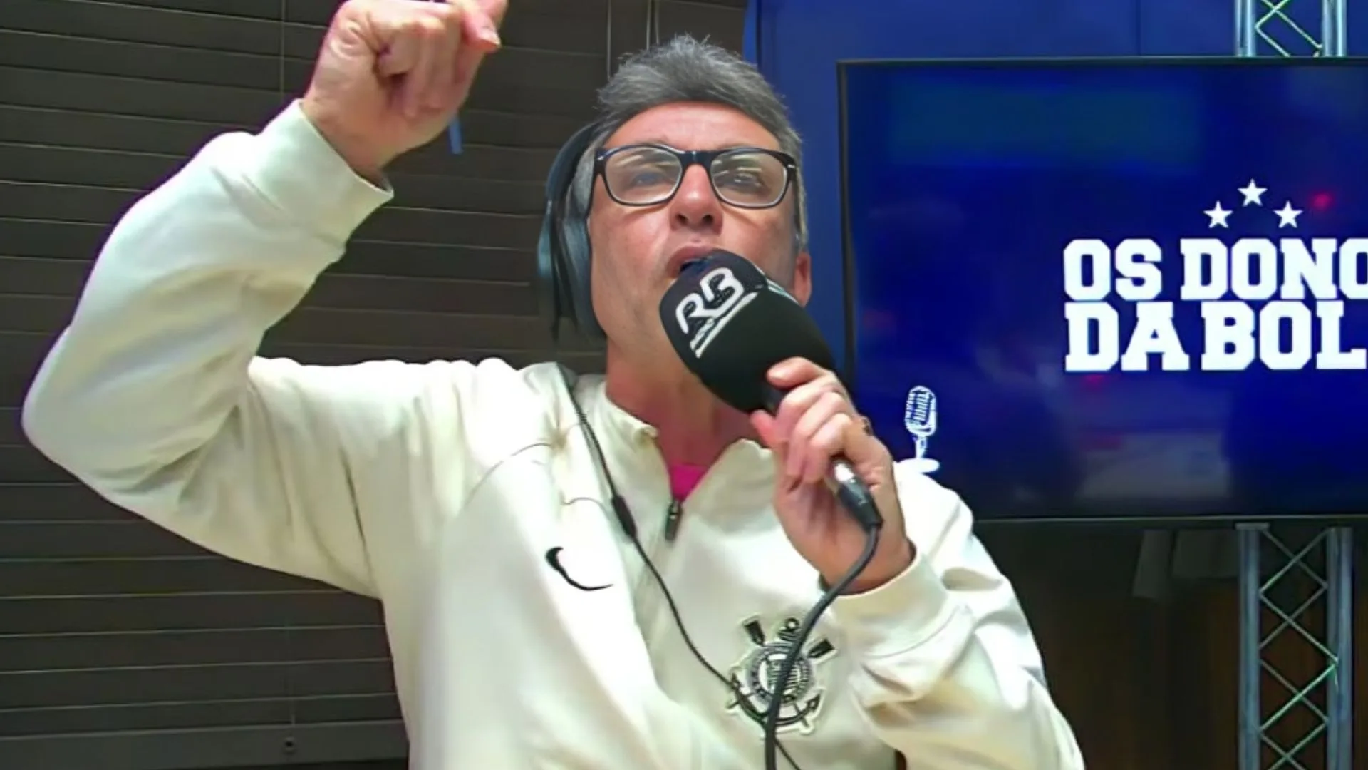 Craque Neto exalta o Corinthians e ironiza dois clubes do Brasil: “É ridículo”