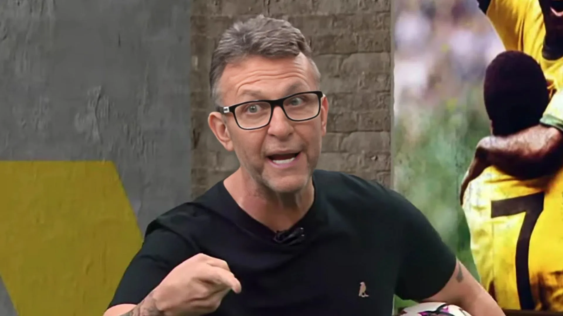 Craque Neto dispara contra técnico badalado do Brasileirão: “Conversa mole”