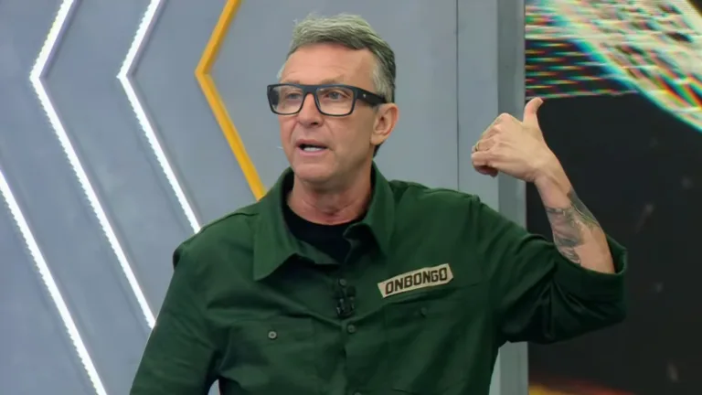 Craque Neto se impressiona com volante do futebol brasileiro: “Sabe jogar”