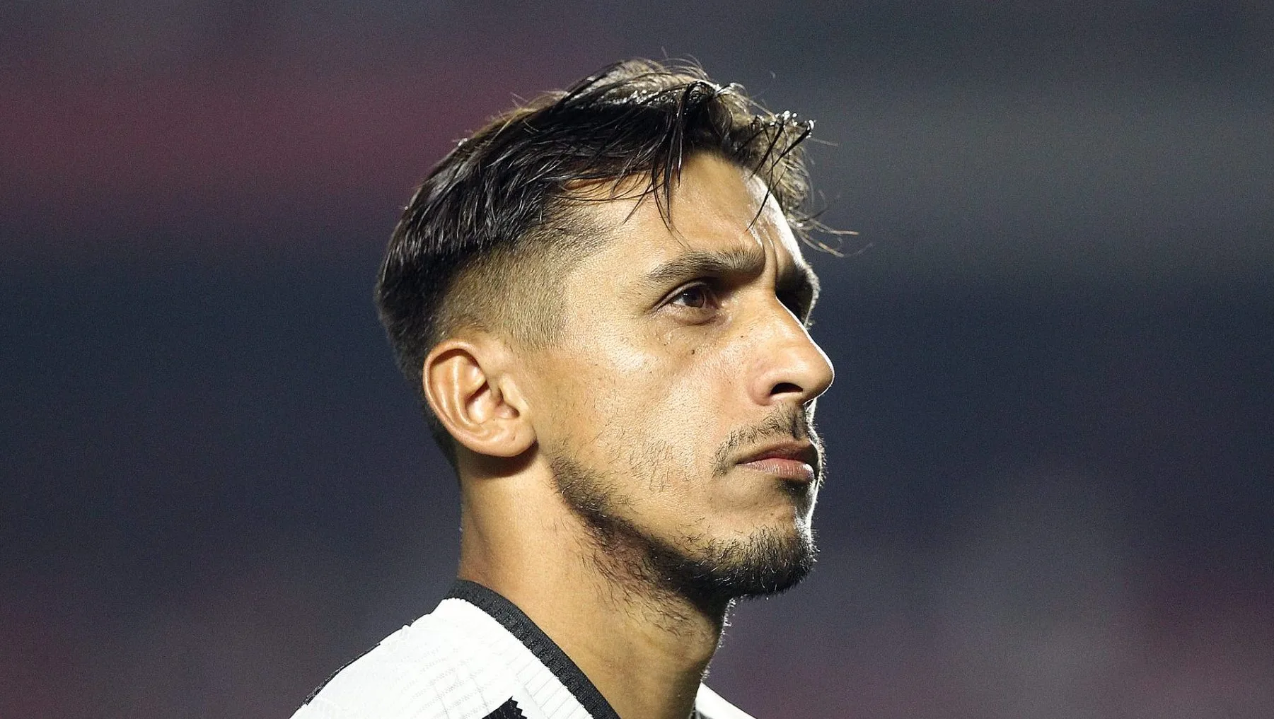 Botafogo rescinde contrato de Damián Suárez