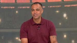 Denílson indica caminho para o Flamengo contra o Peñarol na Libertadores: “Vai ser importante”