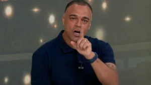 Denílson reconhece torcida que impressiona no Brasil hoje: “Ambiente favorável”