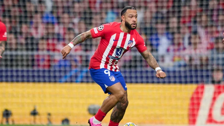 Até R$ 4 milhões: Memphis Depay no Corinthians pode ter salário ainda maior, segundo Nicola