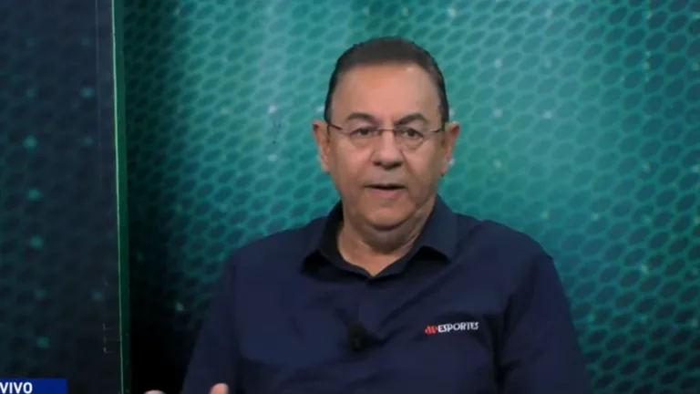 Flávio Prado aponta técnico “na corda bamba” no Brasil hoje: “Chance grande demais para ele” 