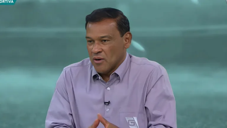 Muller detona camisa 10 aclamado no futebol brasileiro: “Mediano” 