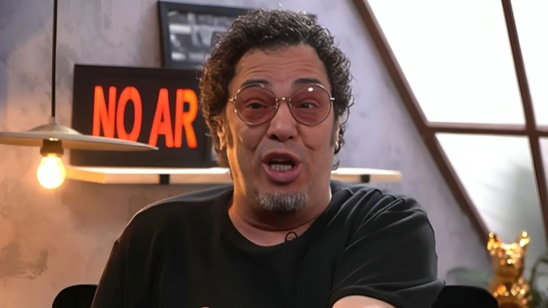 Casagrande reforça goleiro que enche os olhos no Brasil hoje: “Muro humano”