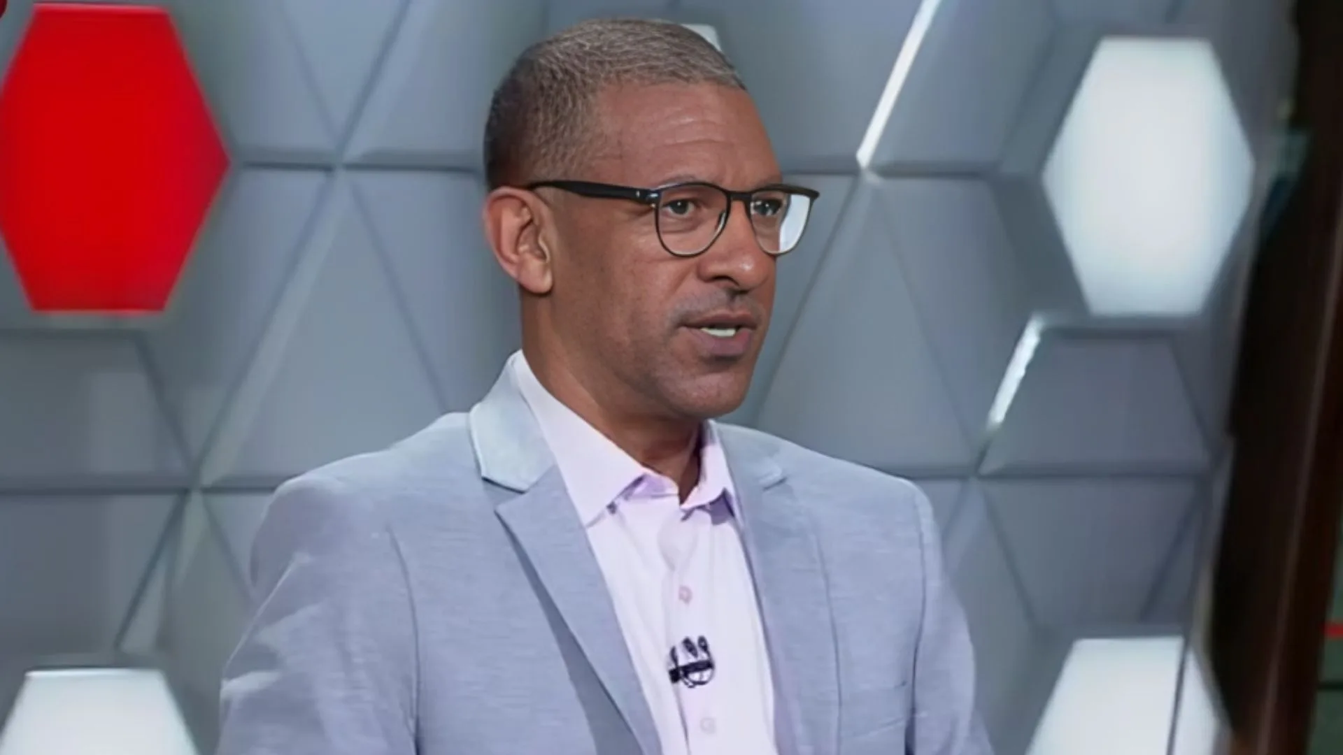 Djalminha elege “melhor time do mundo” do futebol hoje