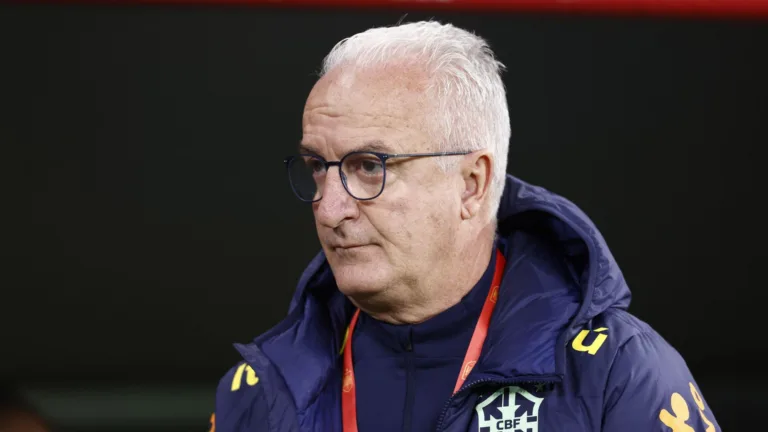 Éverton Ribeiro manda recado para Dorival sobre seleção brasileira: “Se ele precisar”