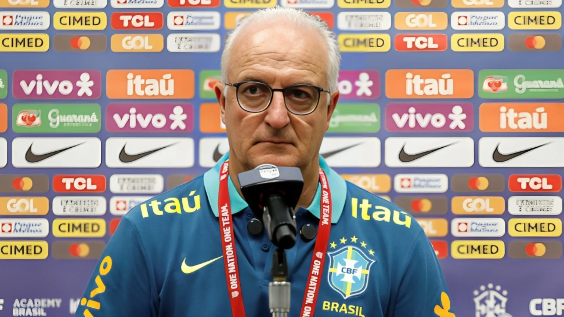Torcedores aprovam possível sucessor de Dorival Júnior na seleção brasileira: “Melhor opção”