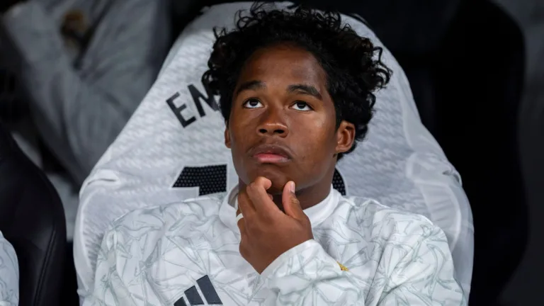 Endrick é acusado de agressão em jogo entre Real Madrid x Alavés pela La Liga