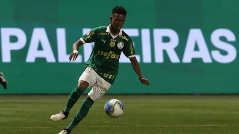 Milton Neves compara Estêvão, do Palmeiras, a atacante da seleção brasileira e faz projeção