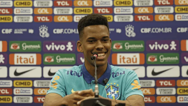 Milly Lacombe critica fala de Estêvão, do Palmeiras, e dispara: “O futuro é sombrio”