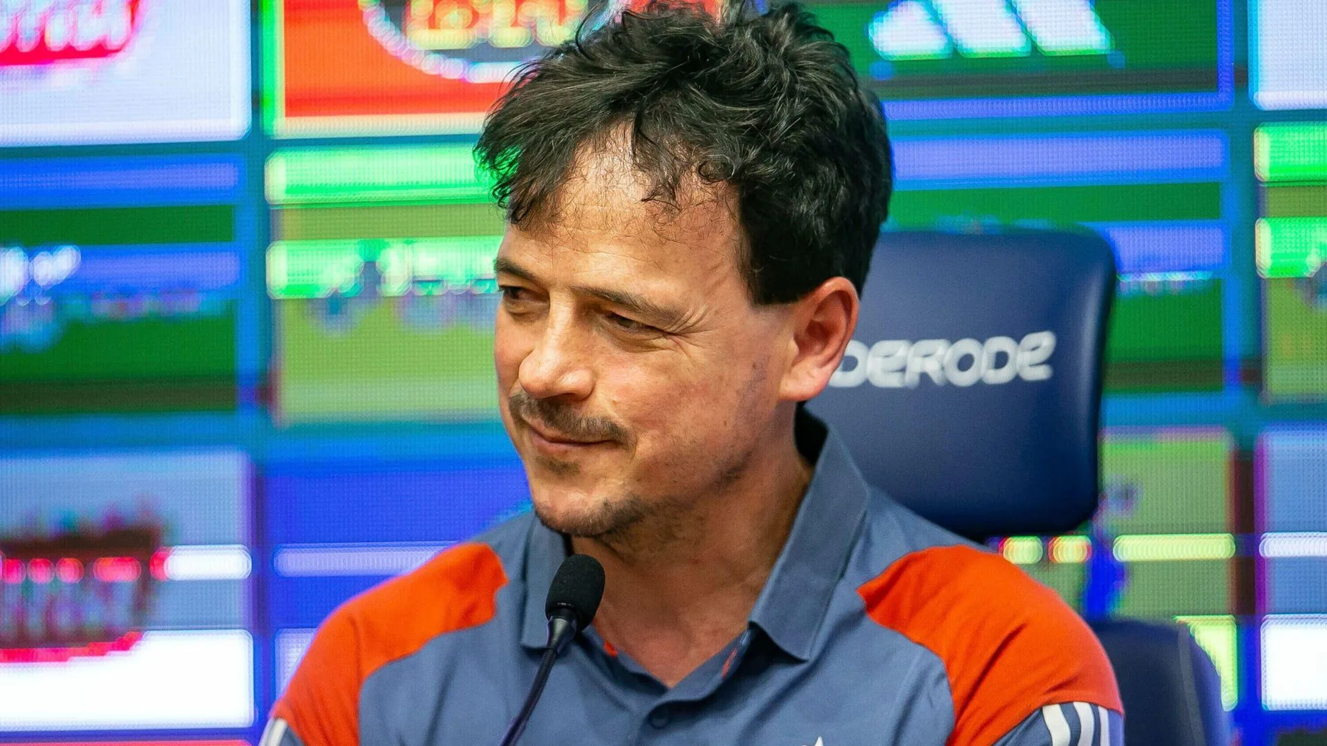 Fernando Diniz abre o jogo após chegada no Cruzeiro: “Meu pai era cruzeirense”