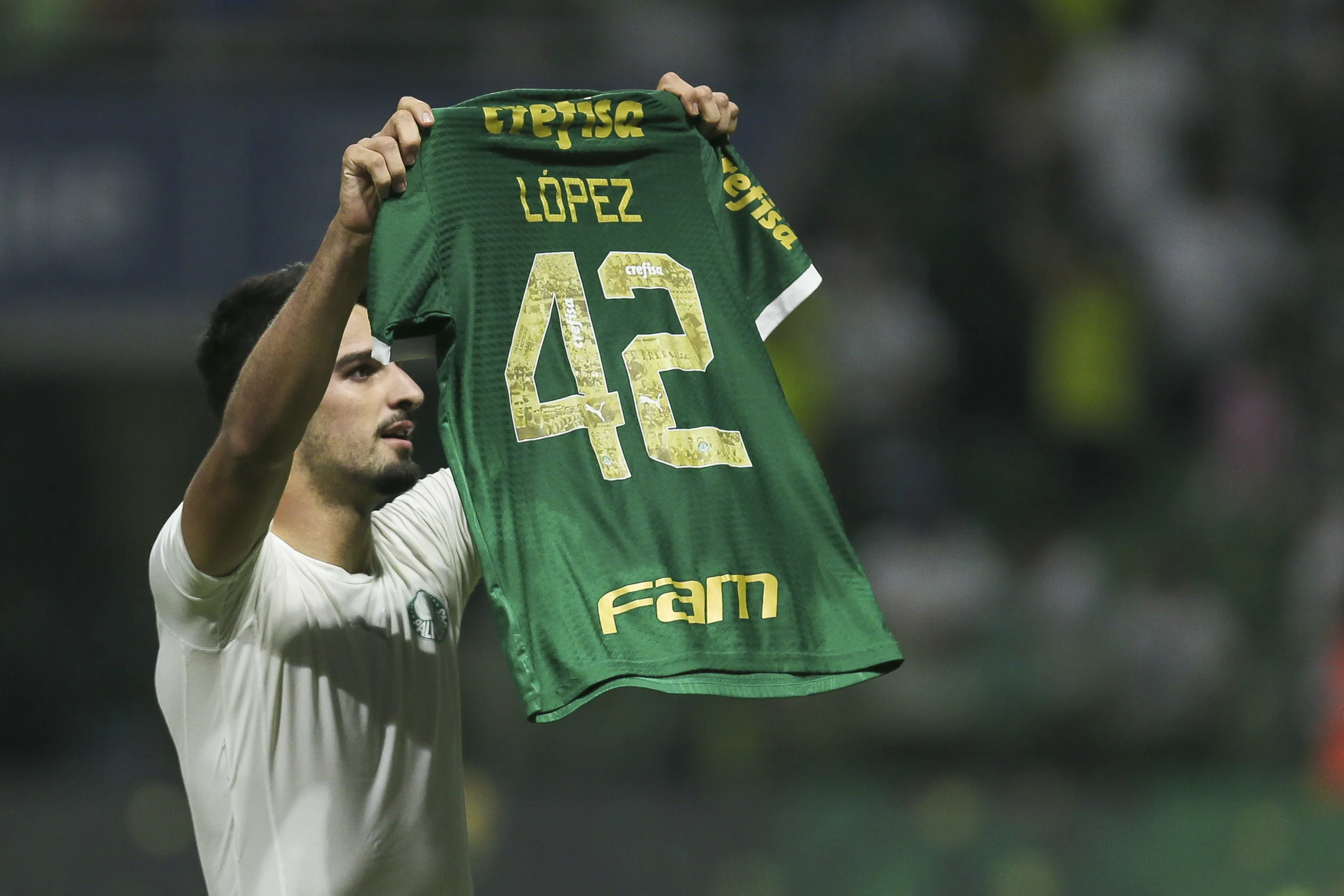 R$ 9,3 milhões: dívida do Palmeiras com a Crefisa deve ser quitada até o fim do ano 