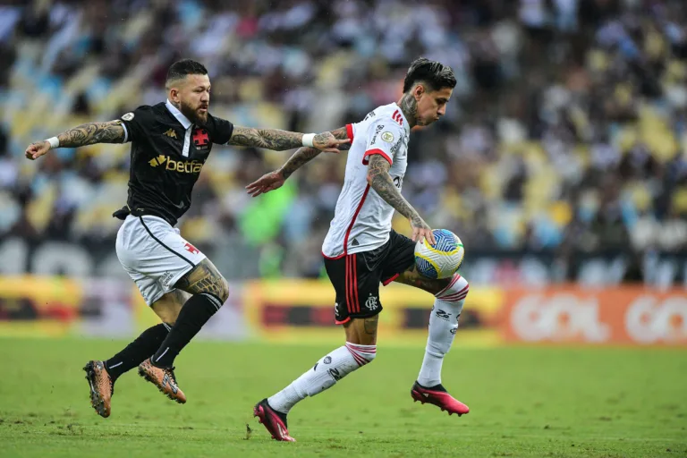 Flamengo x Vasco: Rubro-negro tem quase três vezes mais valor de mercado