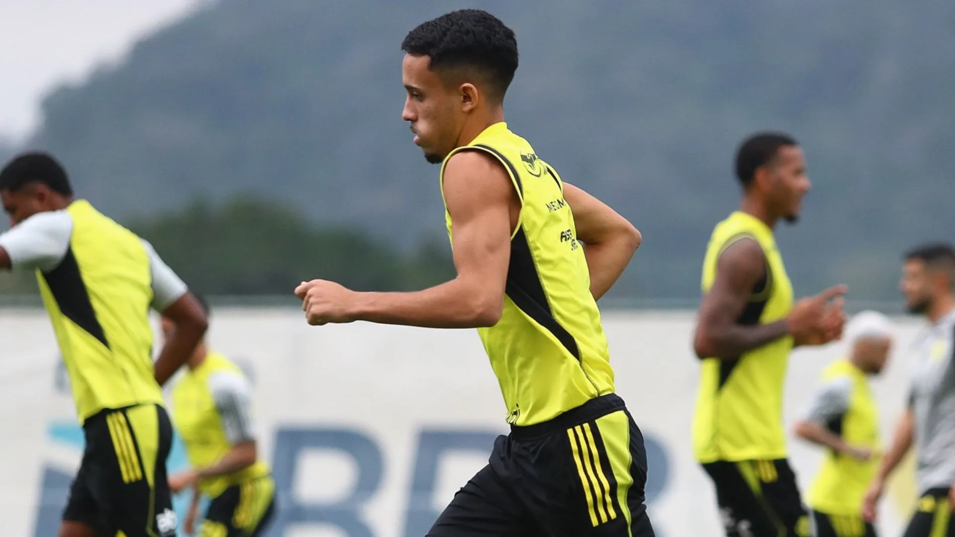 Flamengo x Athletico-PR: onde assistir ao jogo do Brasileirão Série A