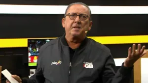 Galvão Bueno indica três clubes longe do título do Brasileirão: “Cada vez mais” 