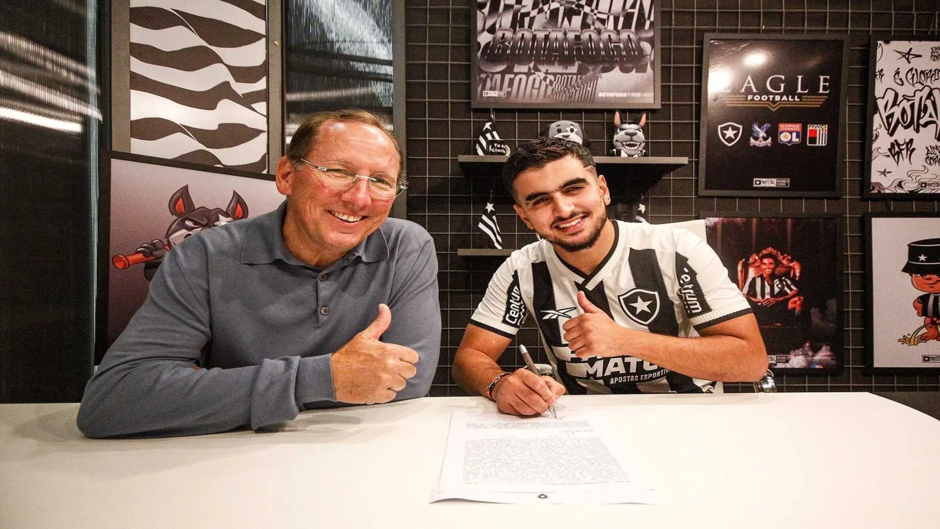 Botafogo anuncia a saída de jogador com um mês de contratação