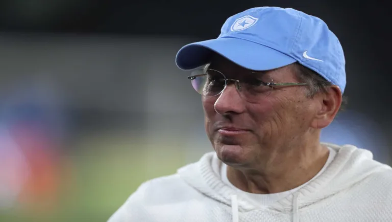 Botafogo: Textor prevê futuro de dupla na Premier League