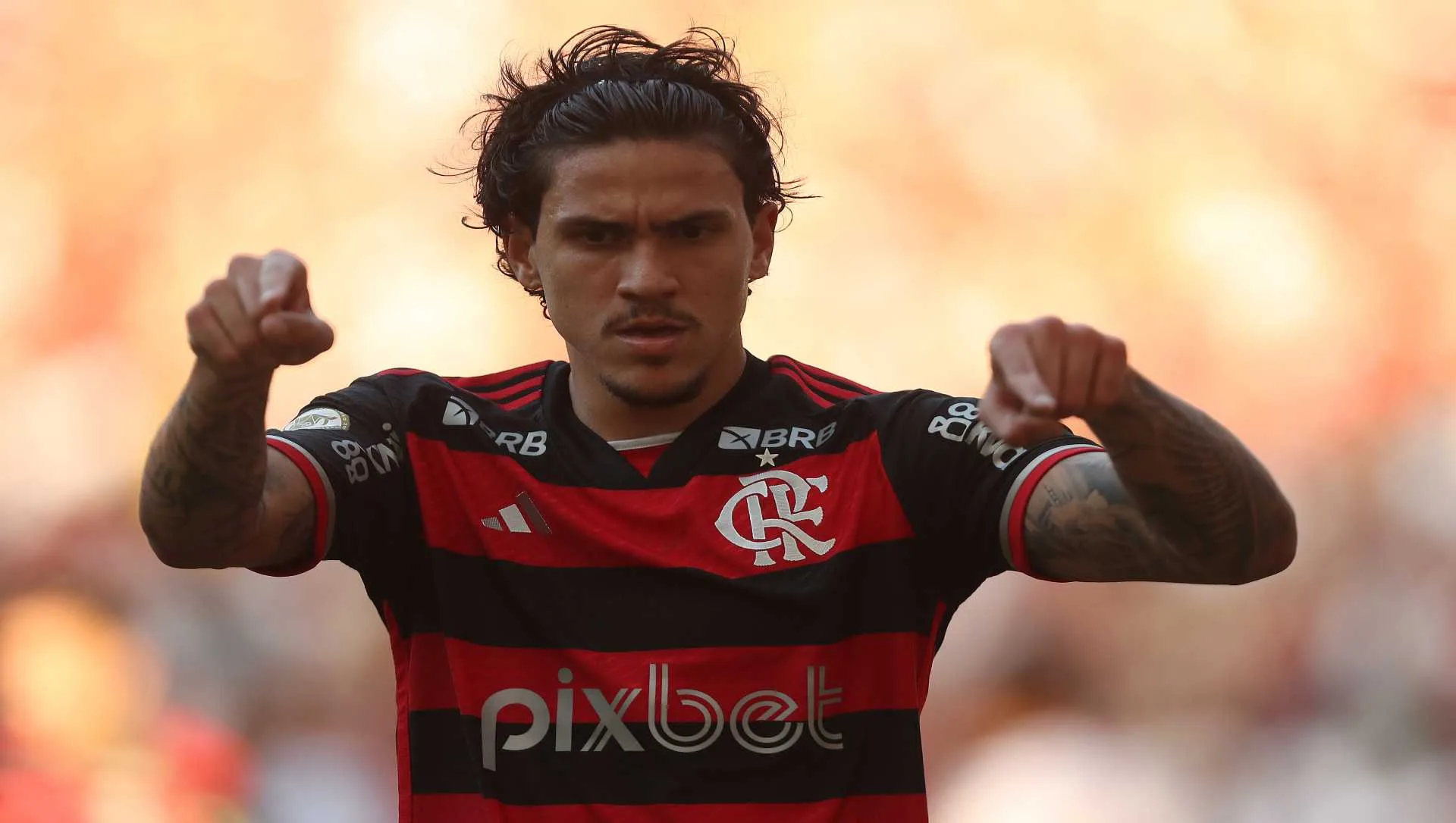 Pedro, do Flamengo, sofre lesão e é cortado da seleção brasileira