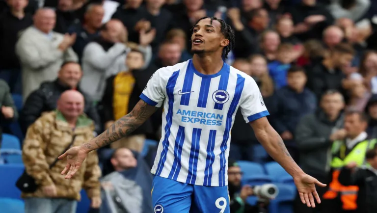 Dorival Júnior convoca João Pedro como substituto de Pedro na seleção