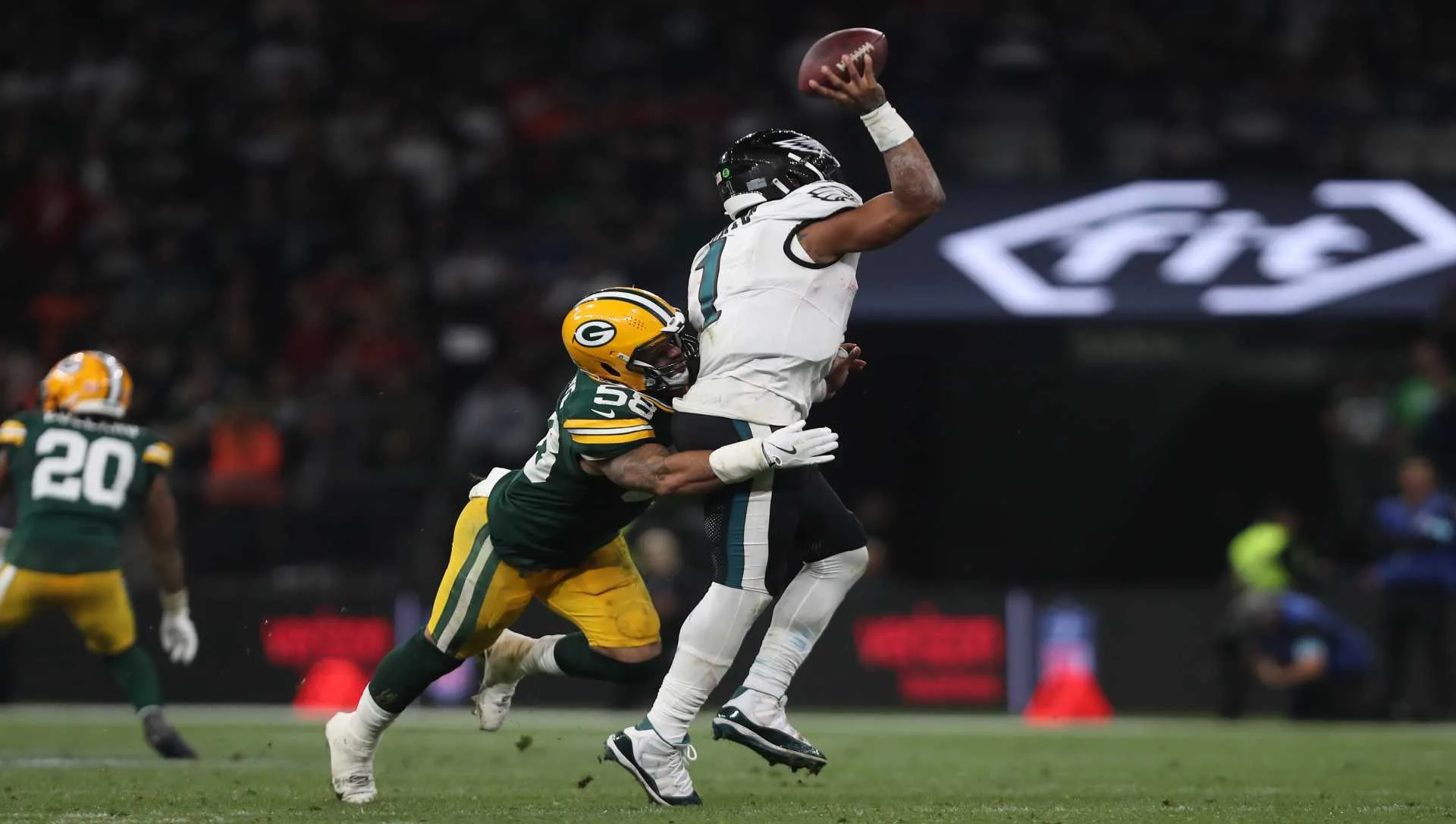 NFL no Brasil: Eagles vencem Packers em jogo histórico