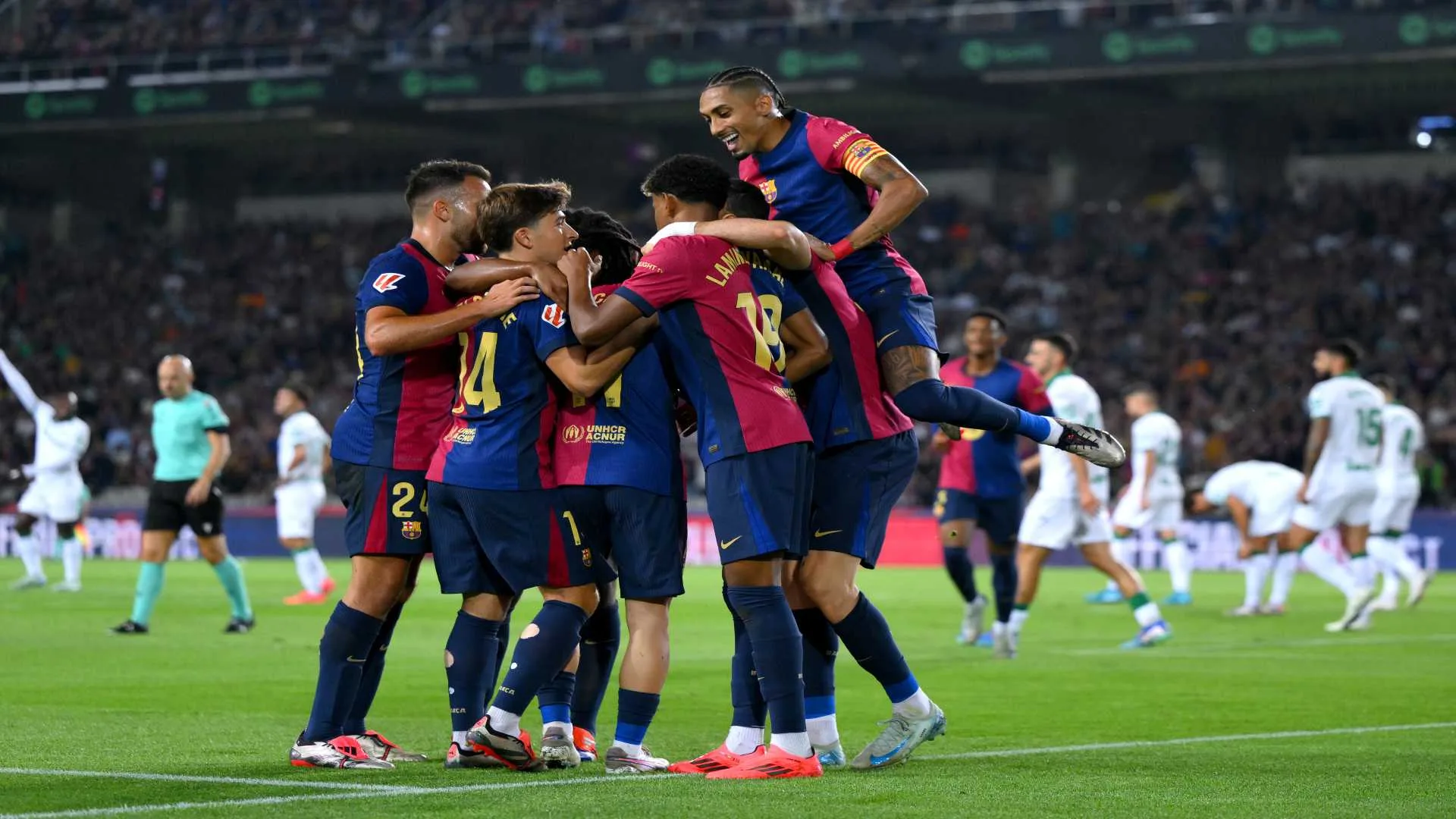 Mais ofensivo, Barcelona busca a vitória contra o Getafe na La Liga