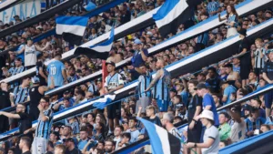 Gremistas rebatem canto de torcedores do Internacional no Beira-Rio: “Graças a Deus não é Grêmio”