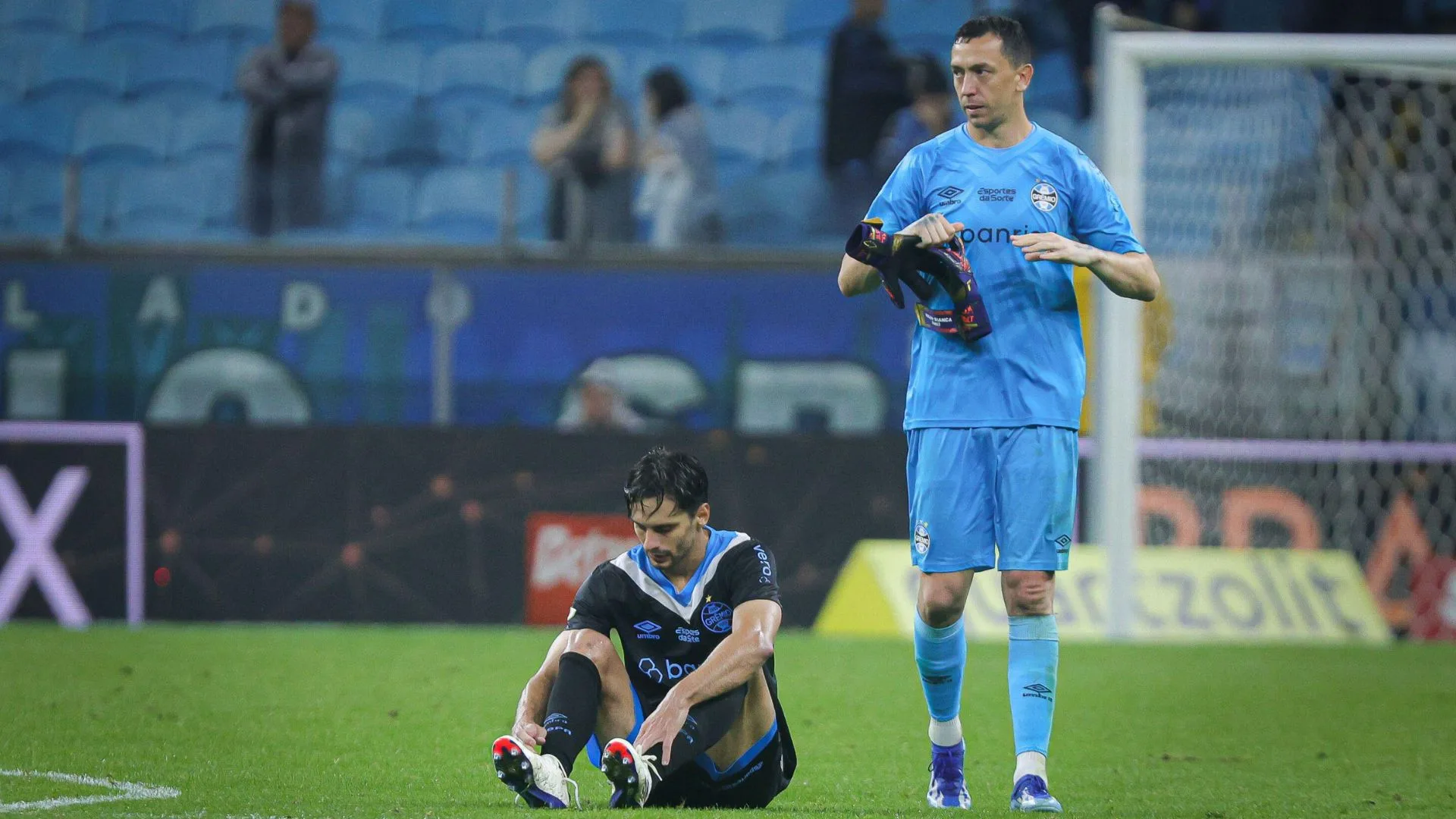 Alex Bagé revela maior problema do Grêmio em 2024: “Faz o que quer”