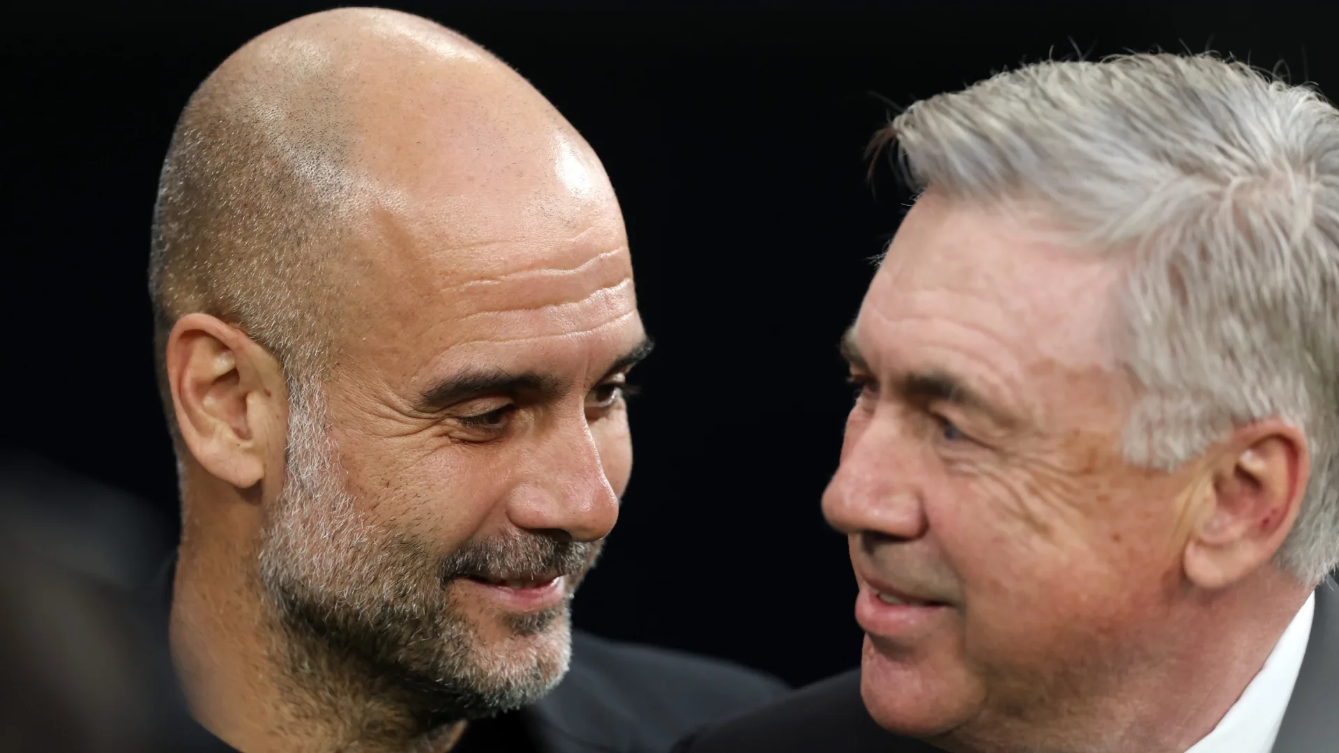 Guardiola e Ancelotti “ignoram” Pelé e divergem sobre o melhor da história; veja os argumentos