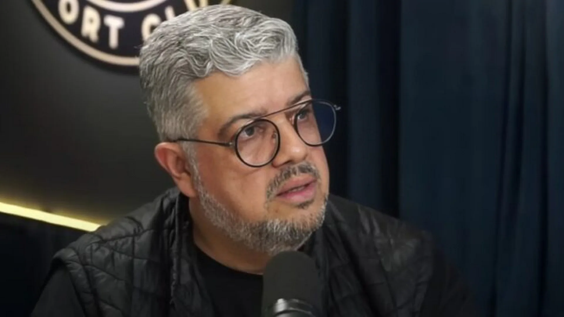 Heverton Guimarães define melhor goleiro do Atlético-MG: “Virou um santo”