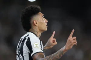 Grêmio admite tentativa por atacante destaque do Brasileirão