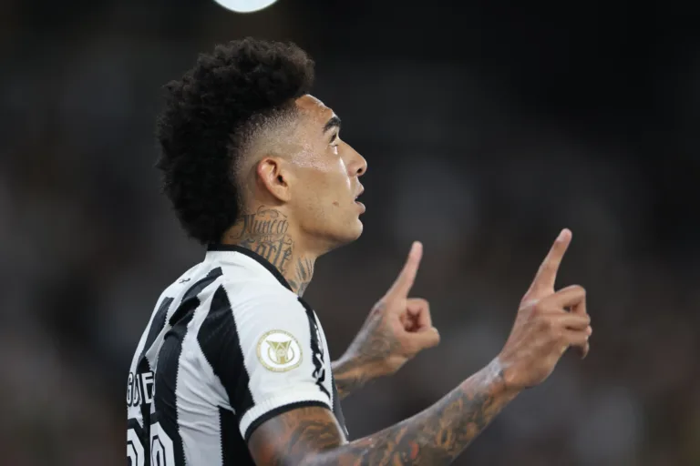 Grêmio admite tentativa por atacante destaque do Brasileirão