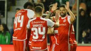 Internacional tem dois desfalques contra o Red Bull Bragantino pelo Brasileirão