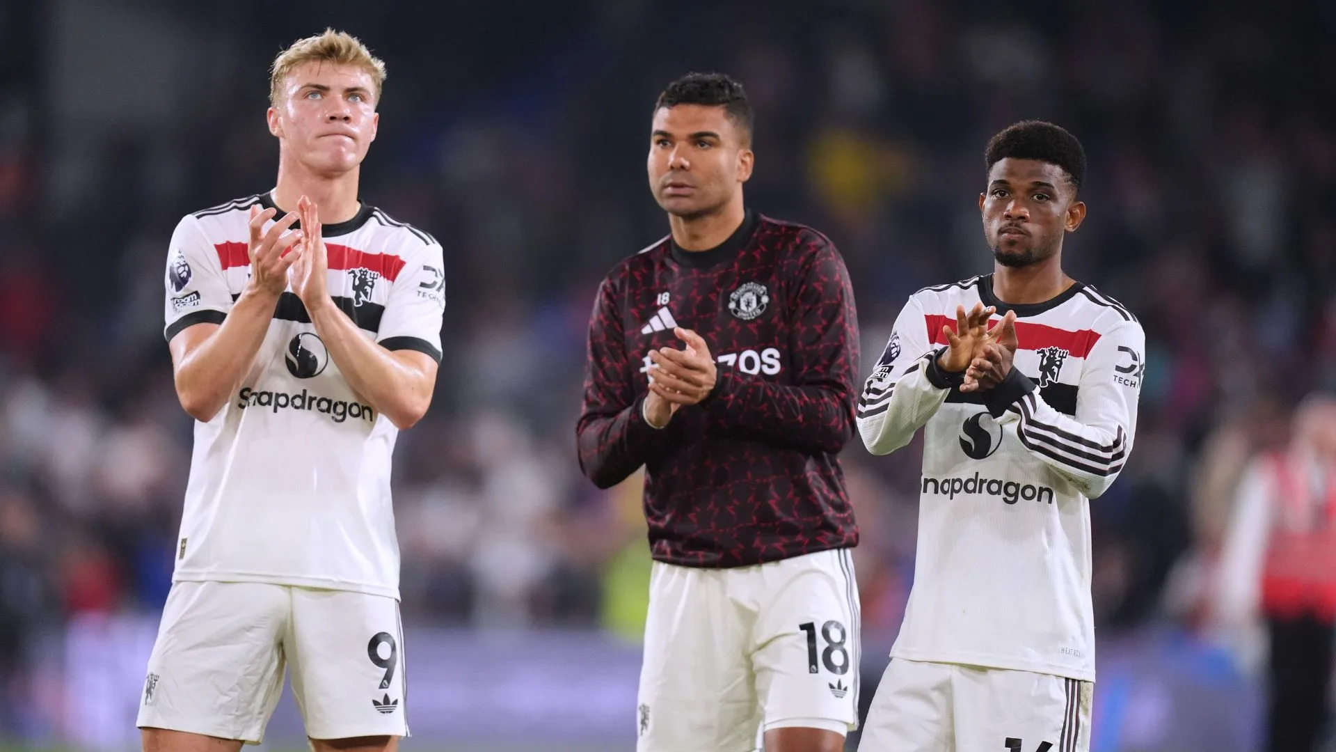 Nova temporada, mesmos problemas: Por que o Manchester United está no meio da tabela da Premier League?