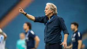 Portugal acerta com Jorge Jesus para substituir Roberto Martínez, diz jornal